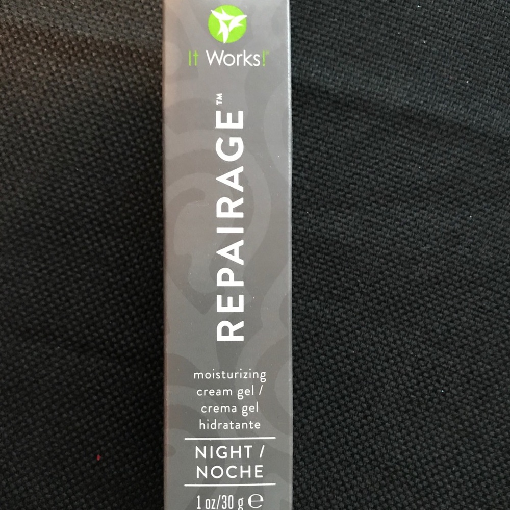 It Works Repairage  Night Cream